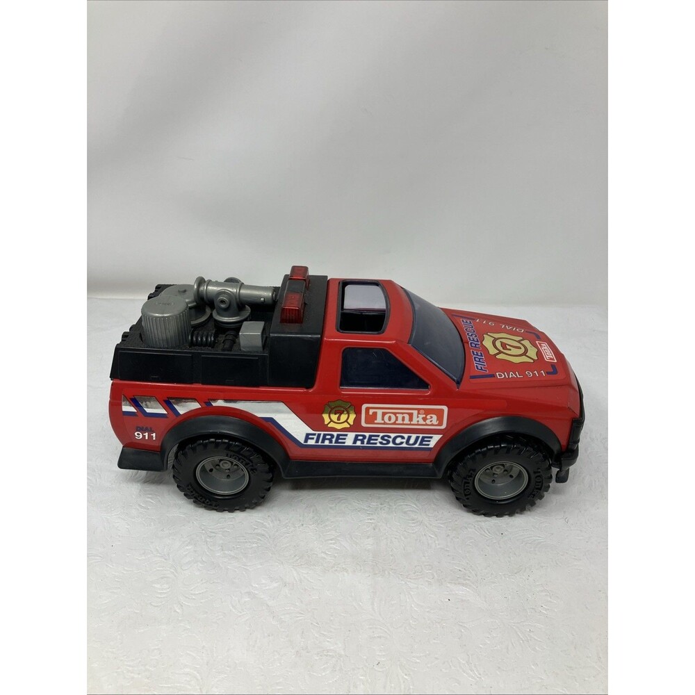 Vintage 1991 Tonka Fire Rescue No. 7 Dial 911 Red Truck Rare UNTESTED